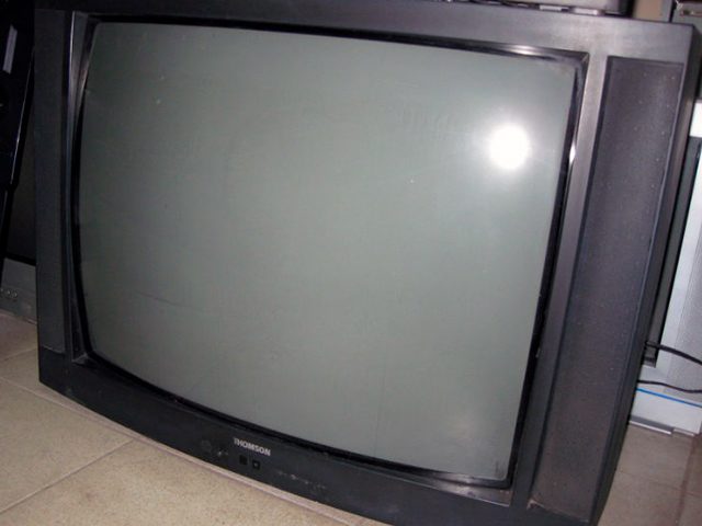 Старый телевизор Thomson