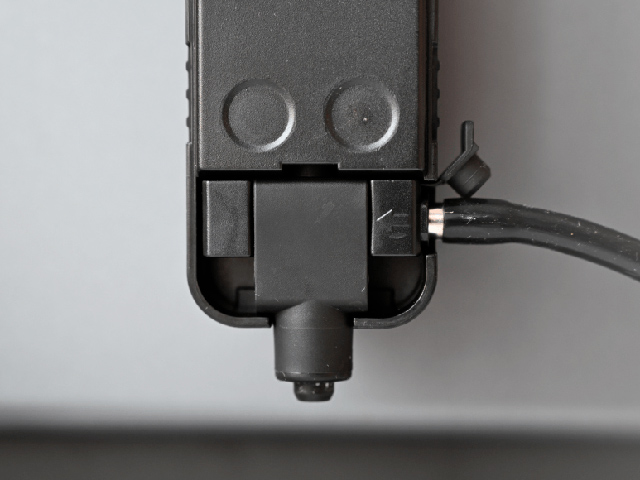 Модель автоматического капучинатора кофемашин Carrera CRC657 в разборе. Фото: mvideo.ru