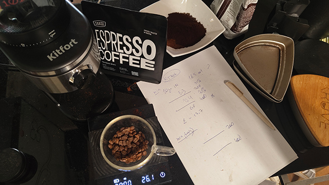 Тестирую помол на ситах Kruve. Зерно - Гватемала Фуэго под эспрессо от Tasty Coffee.