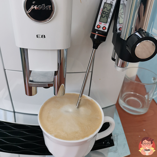 Температура light brew капучино в чашке